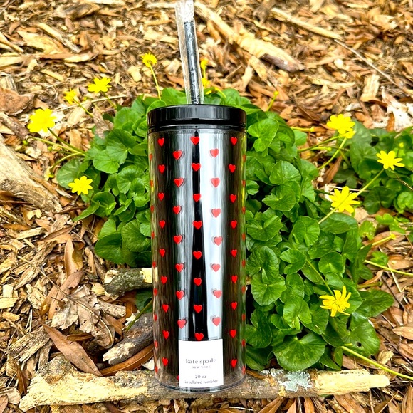NWT Kate Spade Mini Hearts 20oz Insulated Tumbler - Picture 3 of 5